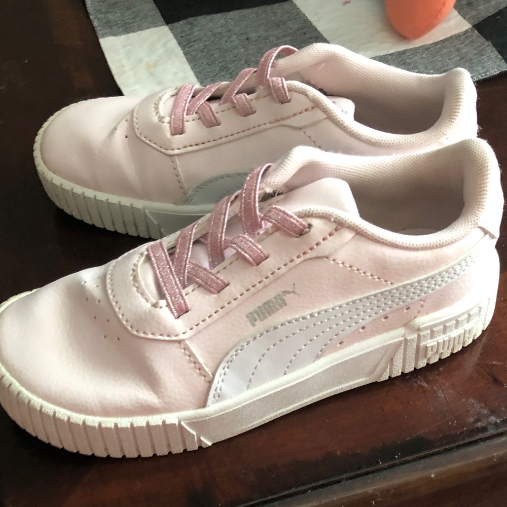 Puma Girls' Light Pink & White Low-Top Sneakers